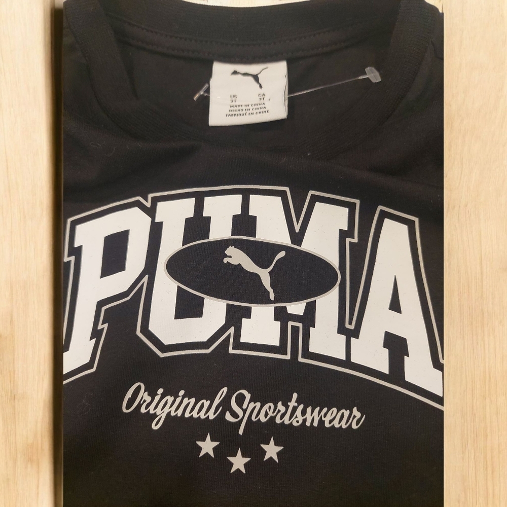 Puma Black and White Short Sleeve Tee with Iconic Logo - Picture 7 of 7